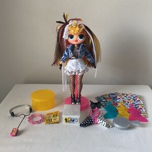 LOL Surprise! OMG Remix Pop BB Doll